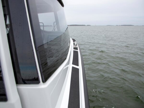 Silver Seahawk Cabin